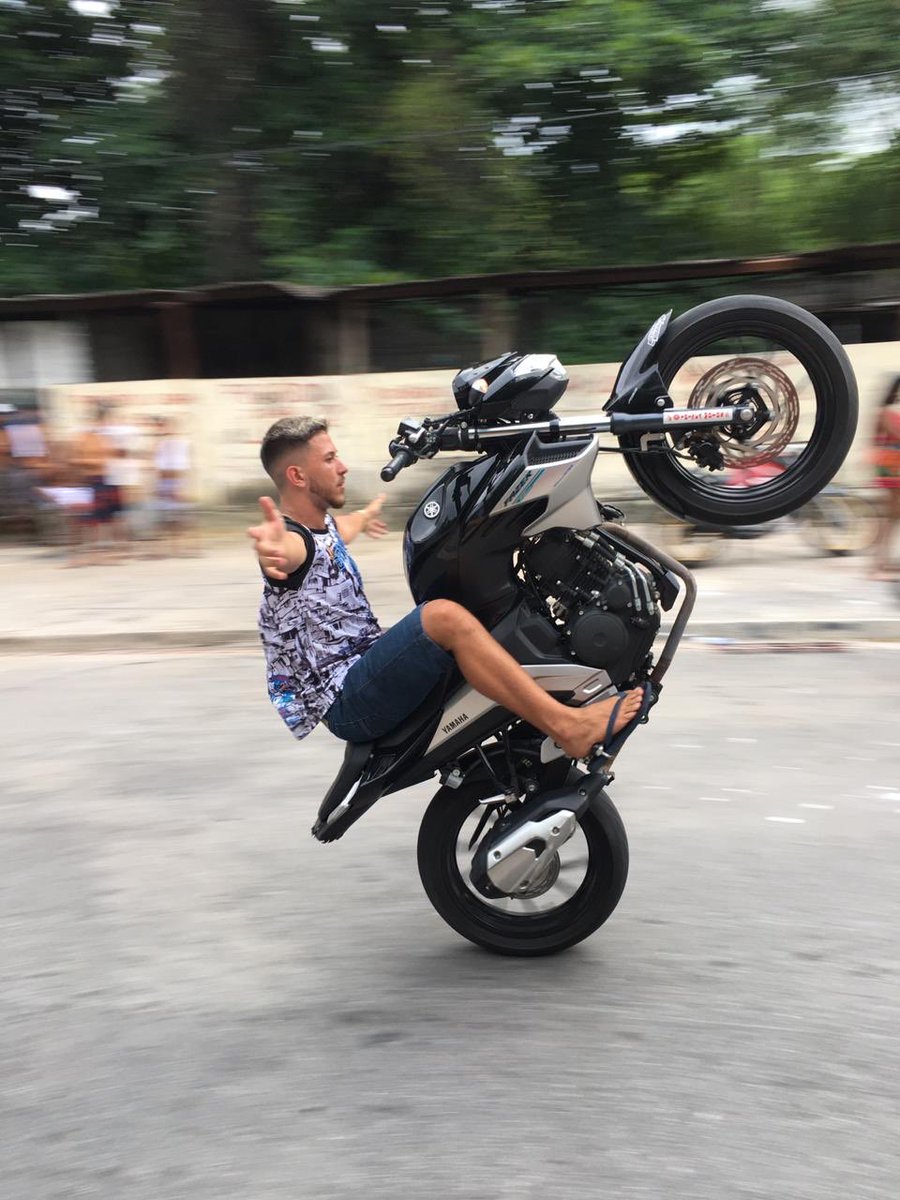 Ta esquecido não mão meu rei do graus professor so bota eu pra fazermos merdas nós nosso rolê o Saúdades de vc cara te amo pra sempre 😓😓😓😓😭