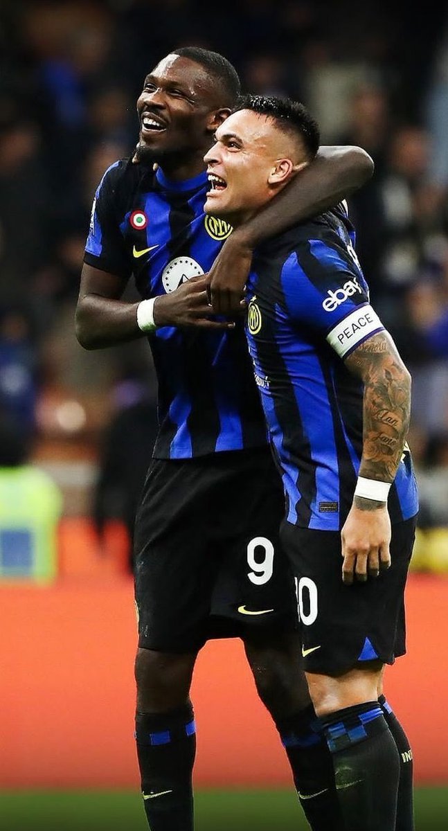 NonConoscoVG's tweet image. BUONGIORNO POPOLO NERAZZURRO ⚫️🔵🔥
#ThuLa