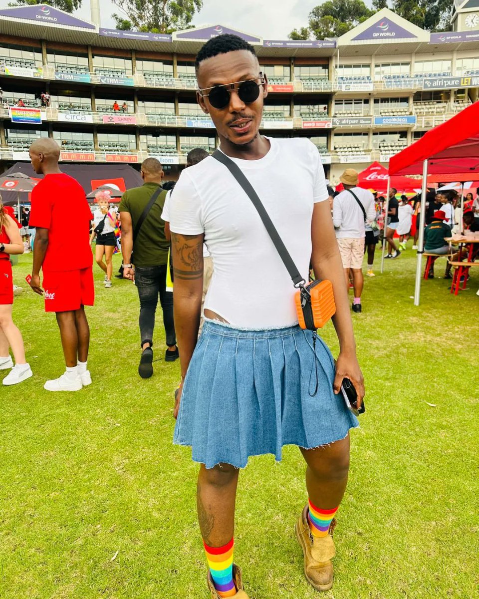 thabo_dube_'s tweet photo. We made it to the Christmas party ππ
#skinpopping #skirt
#joburgpride2023
#jhbpride2023 https://t.co/gUb8RLxHyD