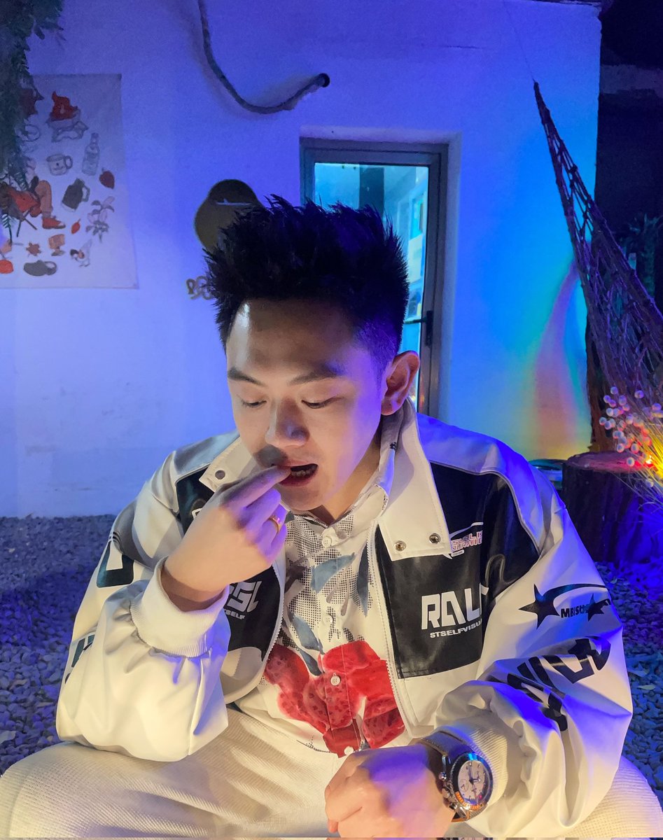 jiuyan951's tweet photo. https://t.co/uavPtnPrwD