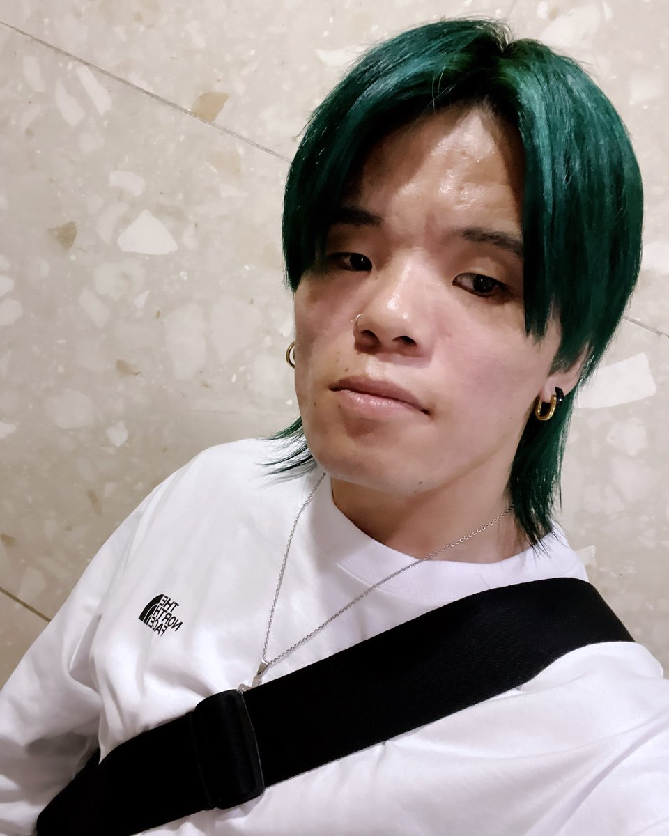 Negitorangisuta's tweet photo. @24Tateeeen 
今日カットカラー行ってきたよ！ https://t.co/NPICiwzWmn