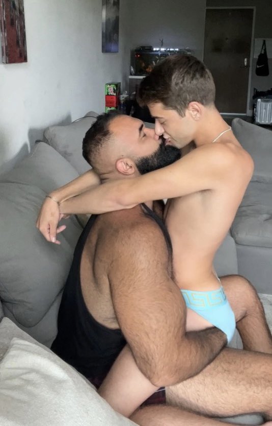 bottomsandmen's tweet photo. Same-sex couple, but two genders. 

Neither is ever unsure what “to do” in bed. 

Neither ever feels in competition with the other.

Husband and wife. Just gay. https://t.co/r1EHSt5UzH