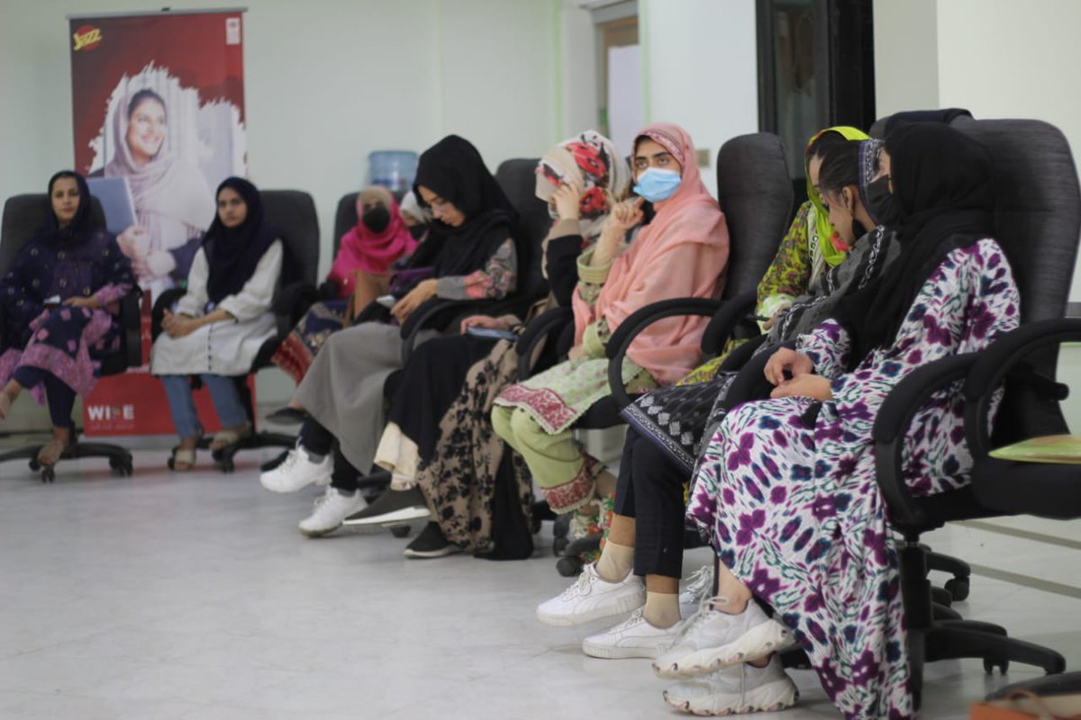 The #NationalExpansionPlanofNICsQuetta hosted an incredible WISE boot camp at the Center. From productive mentoring to insightful awareness sessions - we'd like to give a special shoutout to UNDP, Jazz, and SoLF for putting it all together!

#WISEbootcamp #LearningAndGrowing