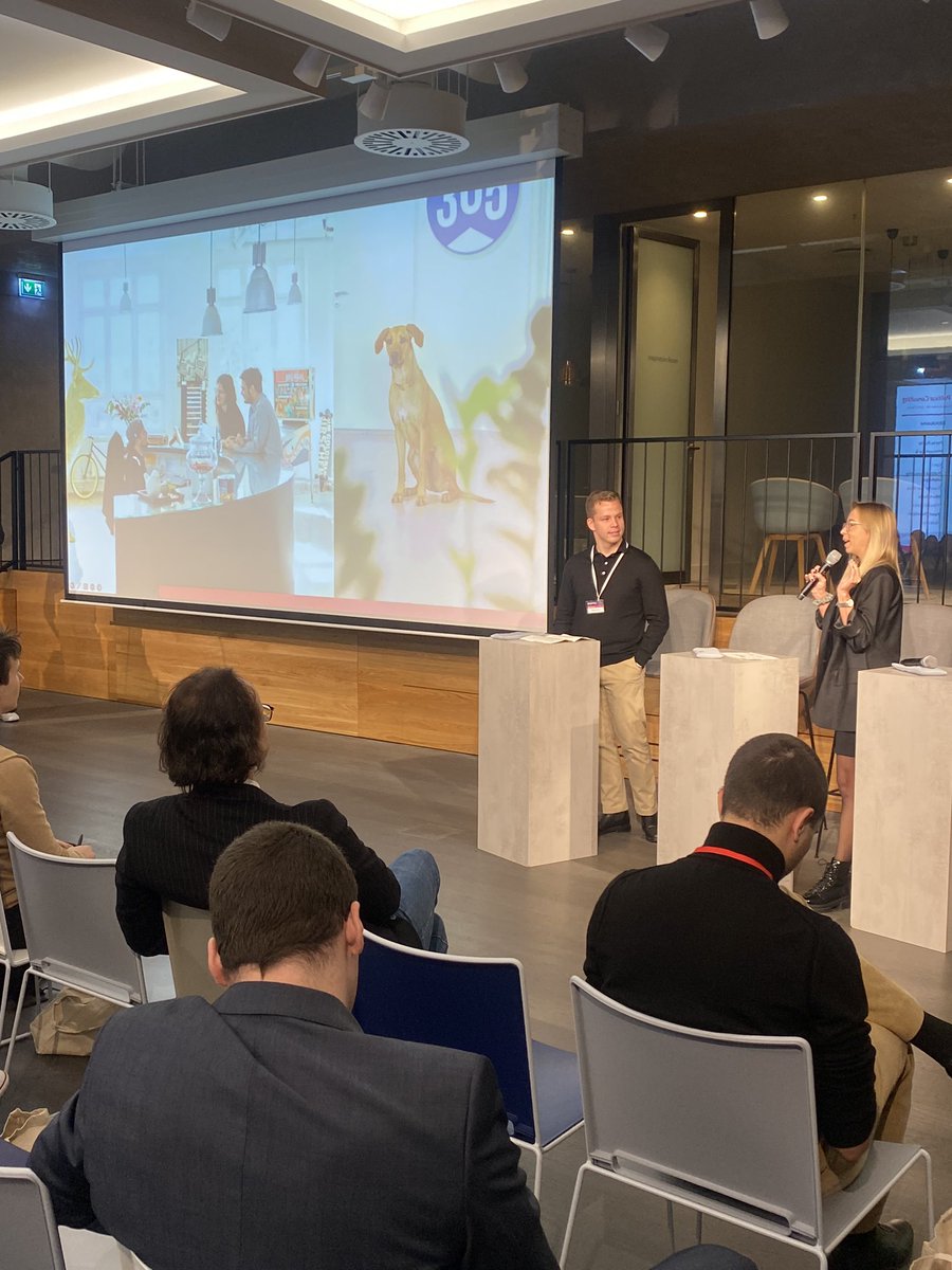 Transparenz &amp; Demokratie sind tragende Werte der @365Sherpas . Als Wegbereiter im Hintergrund widmet man sich drängenden Fragen der Zeit und berät von NGO bis zur EU- Kommission: Mit #Haltung! Jung, cool &amp; nachhaltig! #365sherpas #CKPT23