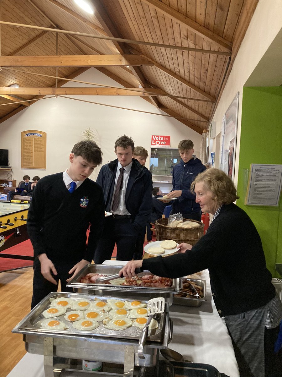 GreatMillfield's tweet photo. 🍳 A delicious breakfast in house this morning. The ideal start to a rainy Thursday! https://t.co/4OFJvzdjWQ