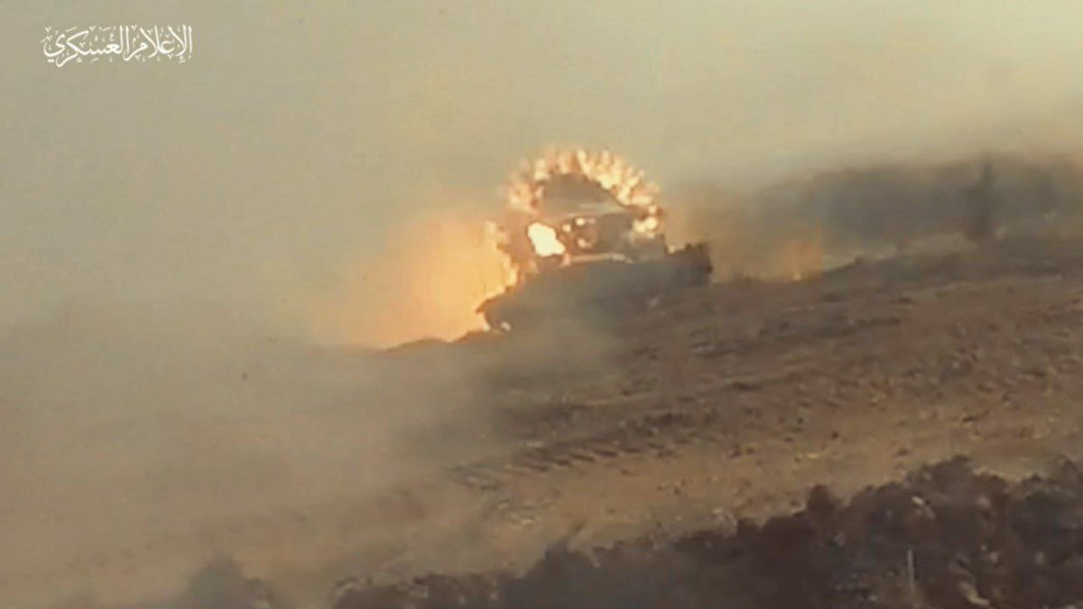 SprinterPress's tweet photo. Hamas released a video of an attack on Israeli armored vehicles https://t.co/Np266ziHAx