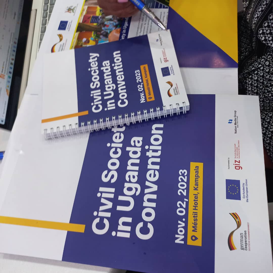 CSBAGUGANDA's tweet image. Key messages coming in from the #CSOConvention2023 Civil society is crucial to achieving SDGs in #Uganda, hold govt &amp;amp; private sector accountable to the people, advocate for human rights. Politicians are encouraged to work hard to turn Uganda resources into comfort
@JuliusMukunda
