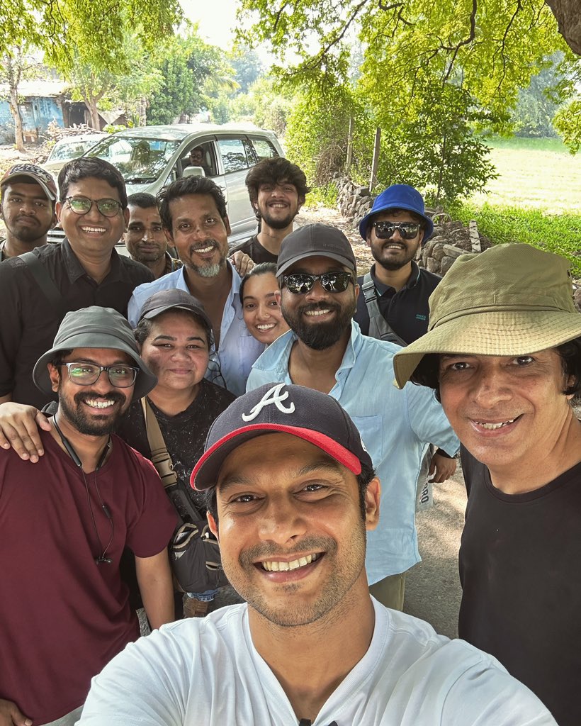 adinathkothare's tweet photo. A new journey.. here we go ! 🎥#somethingnew #staytuned 

#Storytellersnook @KothareVision https://t.co/57QNobNl8Z