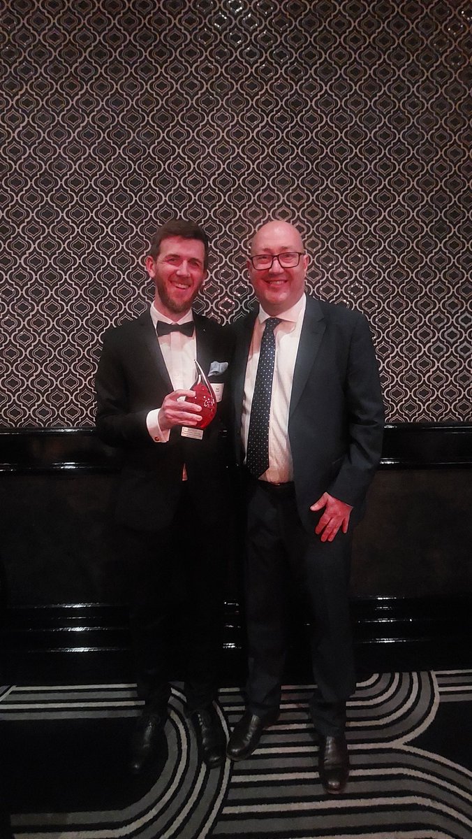 The LinXmart team are runners up! Well done on highly commended. We are proud of the boys!  <a href="/DHE_Deakin/">Deakin Health Economics</a> <a href="/IHT_Deakin/">Institute for Health Transformation</a> <a href="/ResAustralia/">Research Australia</a>