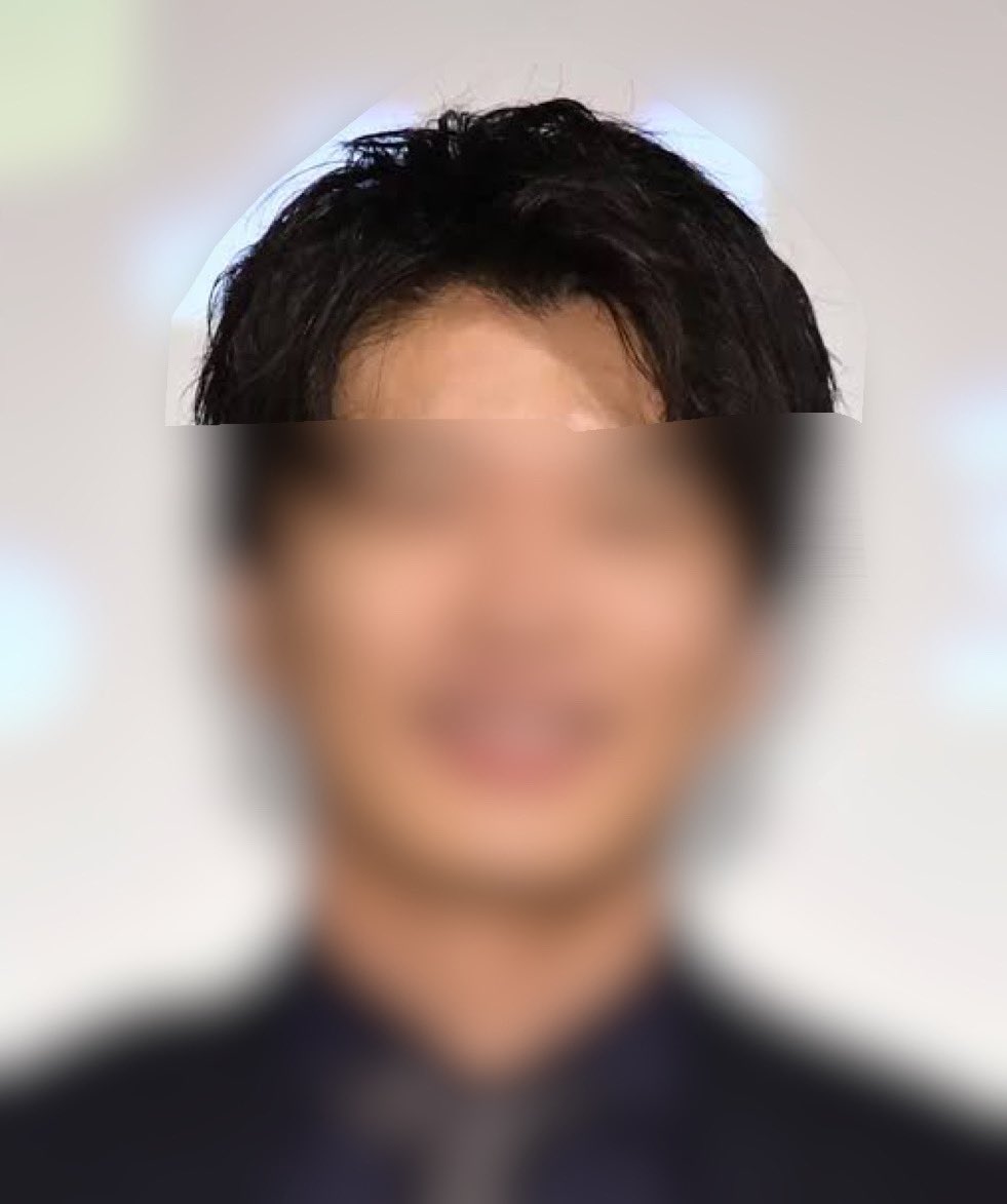 mh_free_'s tweet photo. 顔の雰囲気分かる画像って鼻とか口隠すものだと思ってたんですが、髪型以外全部隠す人多すぎて、何にも分かりませんな。

ちなみにこの俳優さん誰か分かります？ https://t.co/E2JNkg8eFH