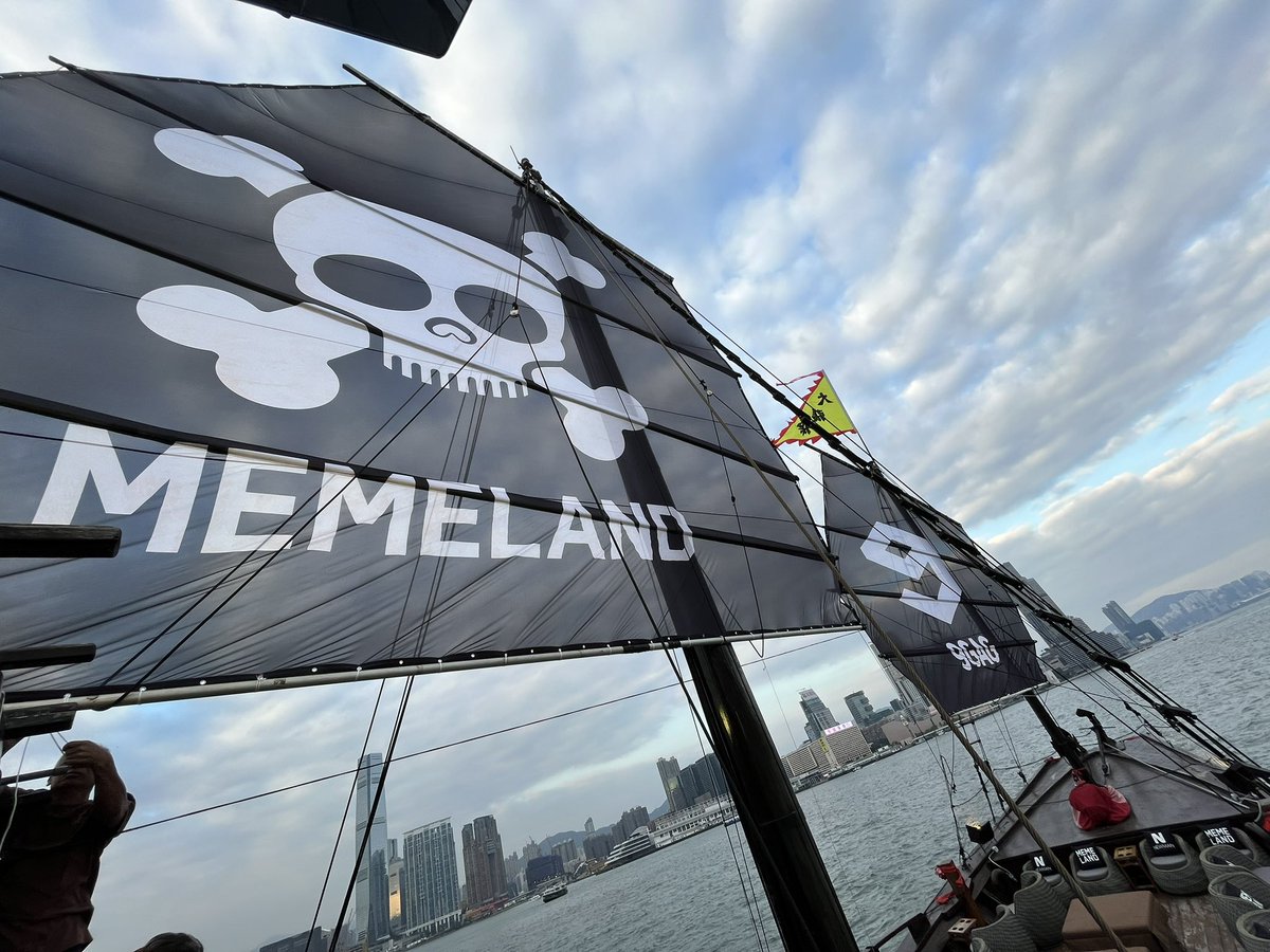 Are you ready kids?

Aye-aye Captainz!

I can't hear you!

AYE AYE CAPTAINZ!

OHHHHHHH! 🇭🇰🏴‍☠️🔥