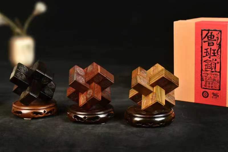 jinzupinfngjuc1's tweet photo. Luban Lock -- Invented by the famous craftsman Gong Shu Ban during the Warring States period, Tengzhou City in Shandong Province is the hometown of Lu Ban, and I am deeply proud of my hometown.
#Lubanlock #Luban #handcrafts https://t.co/zcaXgOCjh6