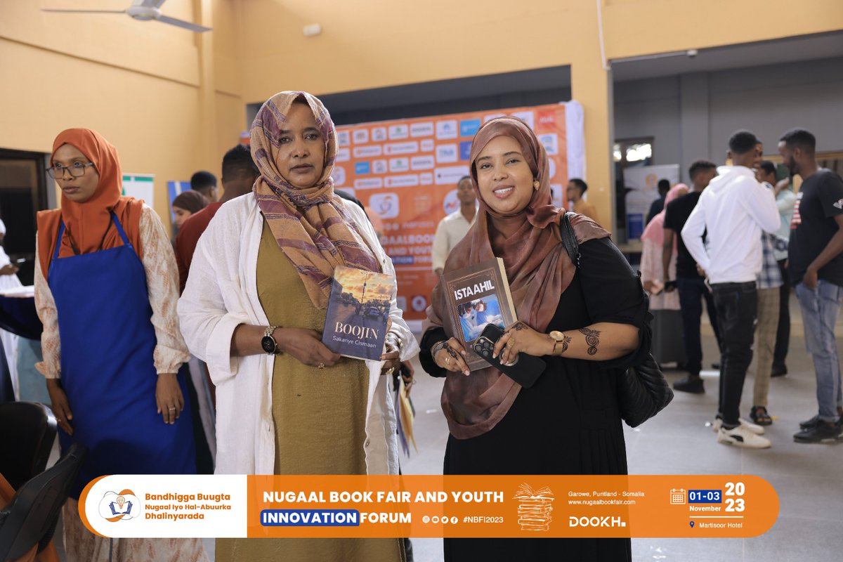 NugalBF's tweet photo. 📚🎉 The atmosphere at #NugalBookFair is absolutely electric! As we approach the halfway mark of the day, the excitement and energy are palpable. Stay with us for more literary adventures and enriching discussions. 📖✨ #NBF2023 #LiteraryEvent #Garowe #BookLovers #HalfwayMark https://t.co/7ZMo0VWEGv