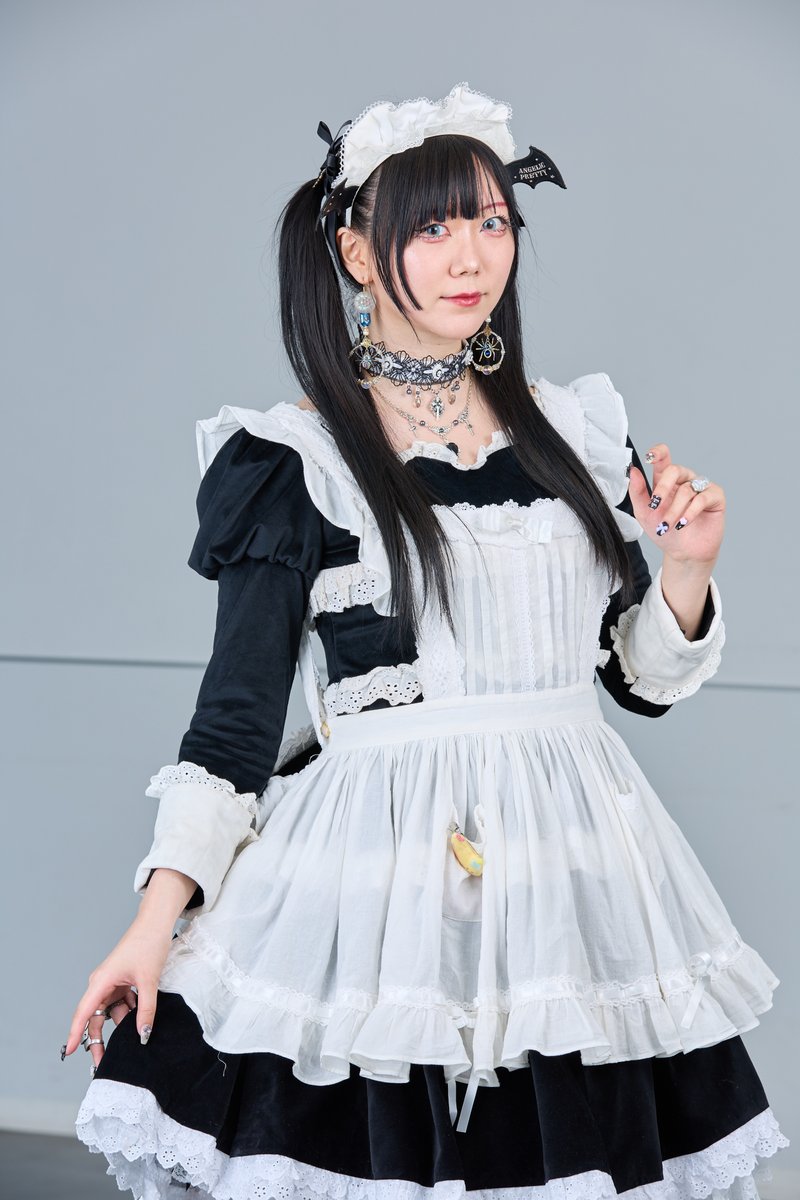 GLMsnap01's tweet photo. 📷GLM9コーデスナップ📷
エントリーNo.71
イワタシズク(@himekatto)
『キューポットのおばけちゃんとお揃いコーデ』
#ゴスロリマーケット
#GLMスナップ
#GLM9 https://t.co/HE2YWNQ3SX