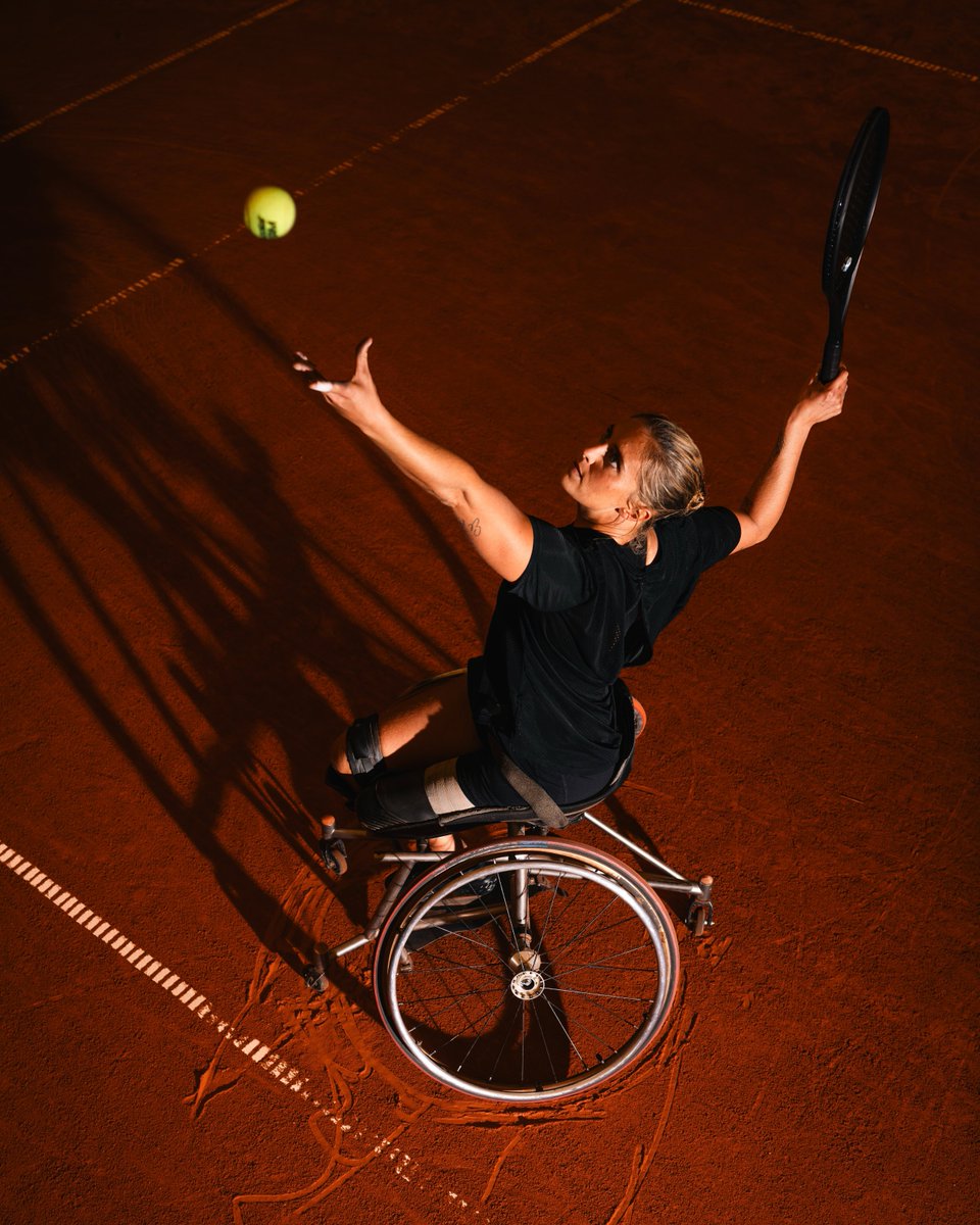 Winning spirit. 
The House of Dior is proud to support Pauline Déroulède for <a href="/Paris2024/">Paris 2024</a>, as part of the partnership with <a href="/LVMH/">LVMH</a>. Here the athlete, a triple champion of France in wheelchair tennis, wears a Dior look by Maria Grazia Chiuri.
 
Esprit gagnant.
La Maison Dior est fière