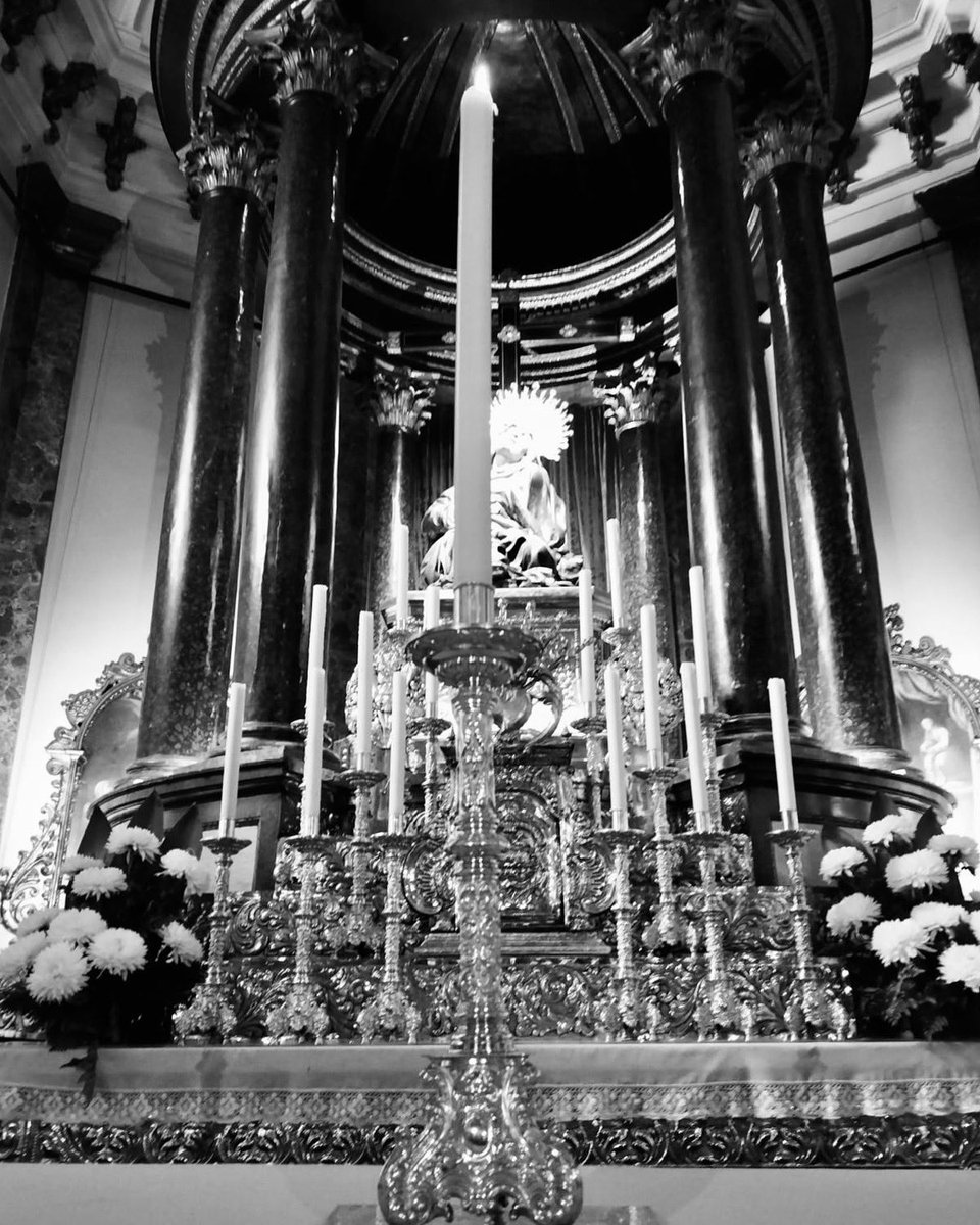 Dos de noviembre, Fieles difuntos. 

#AngustiasValladolid