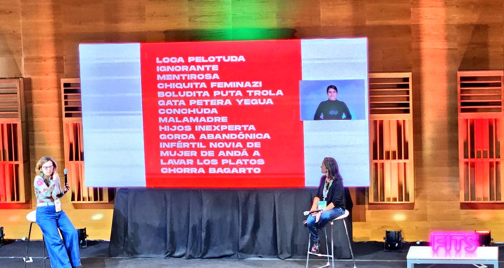 MaguLonati's tweet photo. #FITSGenero 'La mayor consecuencia de la violencia politica de género en linea es que nos retiramos del debate público, esto tiene un impacto directo en la democracia.' Charla de @NataliaGherardi @SandraChaher https://t.co/l9a15U1131