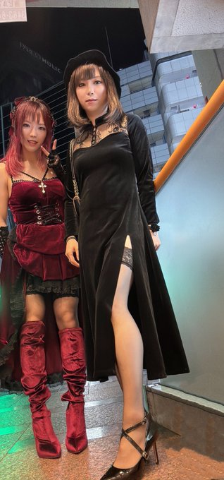 Watch Cathy's leaked NSFW photo on TwXstars