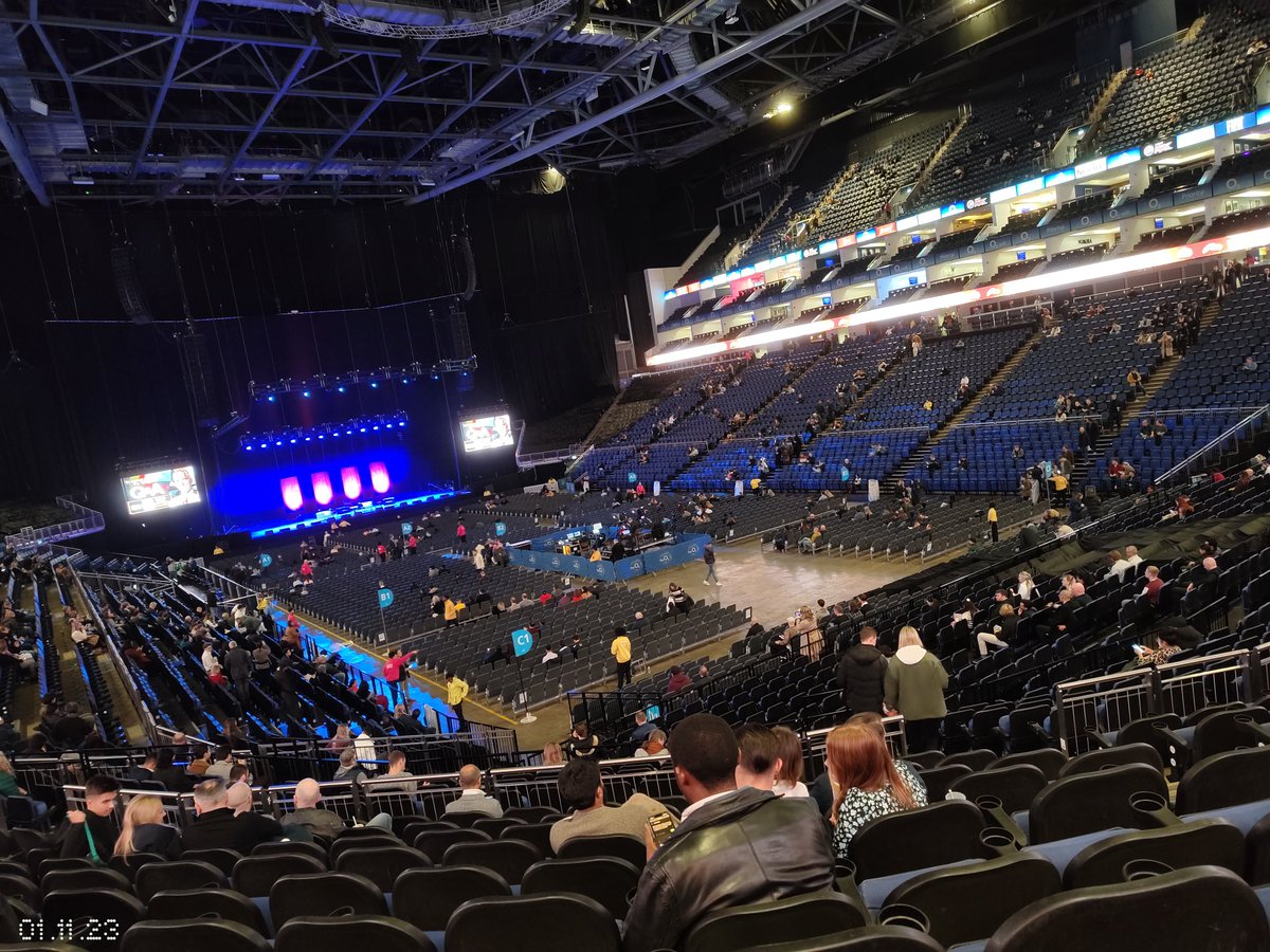 spacebiscvit's tweet photo. At the O2 in London 1st Nov, saw @jordanbpeterson, @BjornLomborg , @benshapiro &amp; @PageauJonathan. https://t.co/5GEgiSzeYe