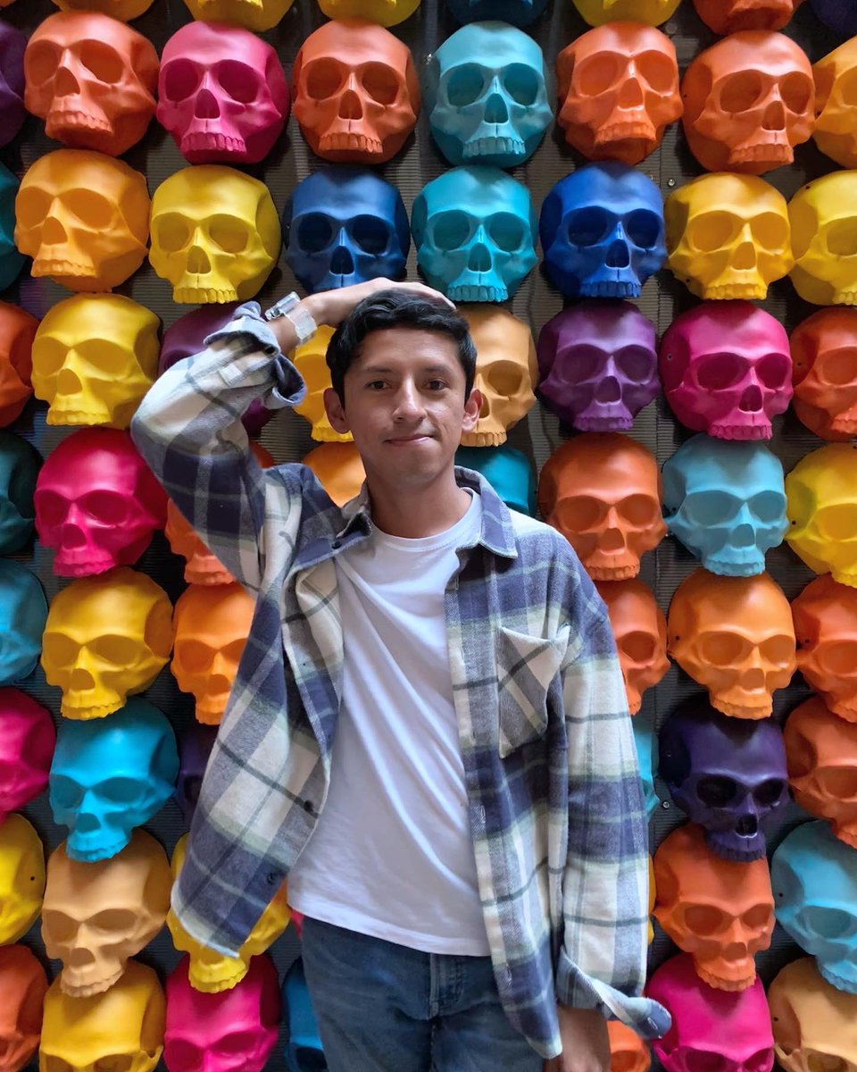 JosephTorresG's tweet photo. 🩷🩵💛💙🧡💜 https://t.co/CsCiA3GtYq