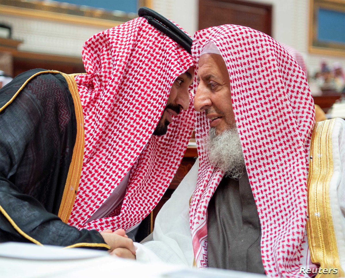 alekhbariyaEN's tweet photo. The Grand Mufti of the #Kingdom praised the leadership's keenness to support needy people and urged all citizens and residents to help #Palestinians in #Gaza and donate via #Sahem
#EKHNews_EN https://t.co/NK9JTREkgm