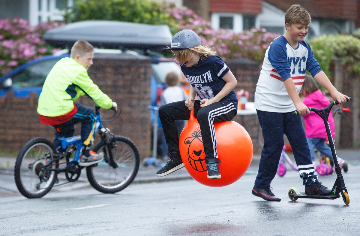 🎉 Cardiff is the UK’s first ever UNICEF Child Friendly City!

The global recognition marks Cardiff’s progress over five years prioritising children’s rights – including their right to play.

Find out more 👉 play.wales/news_category/…
