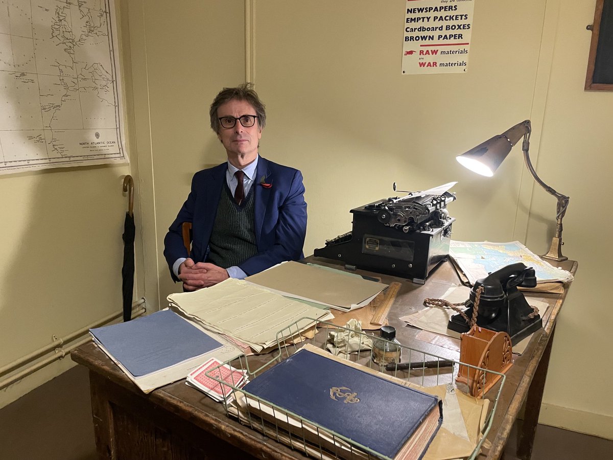 Robert Peston tweet media
