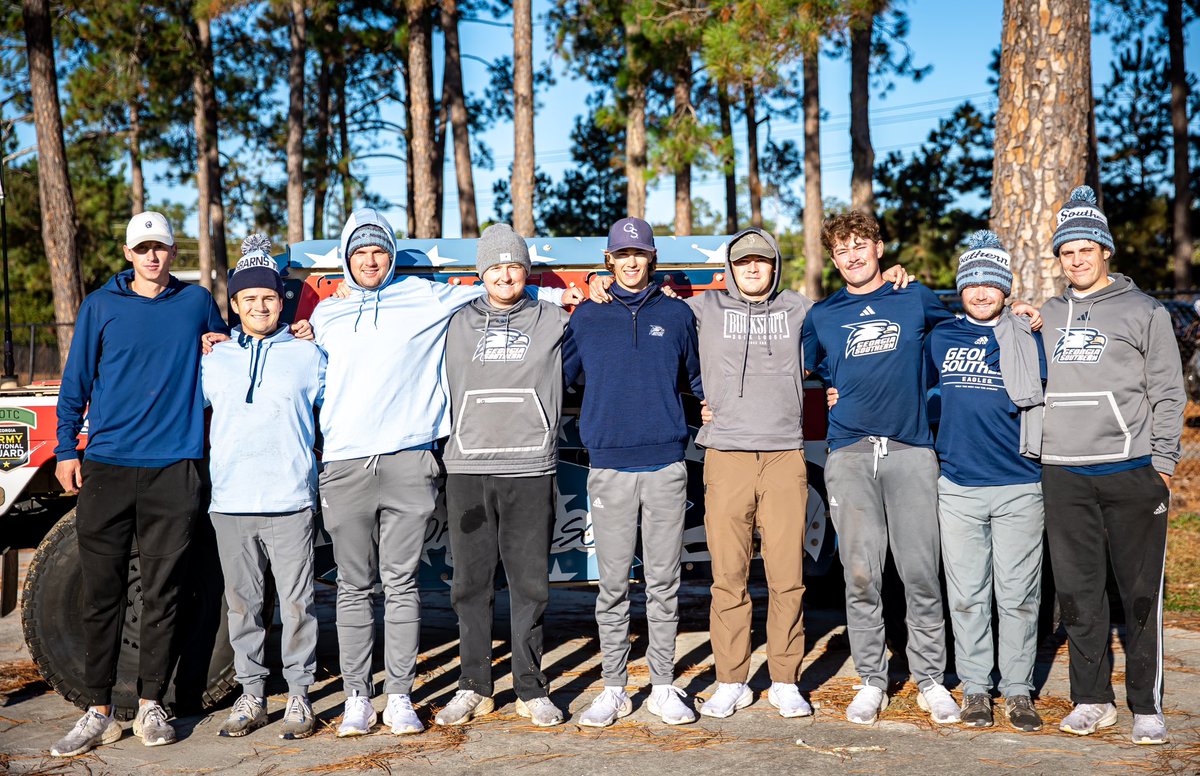 GaSouthernGolf's tweet photo. Special 2 days of leadership training for our team, thank you to all involved! π¦
#FlipTheTire | #GATA https://t.co/uFrkGk6iKj