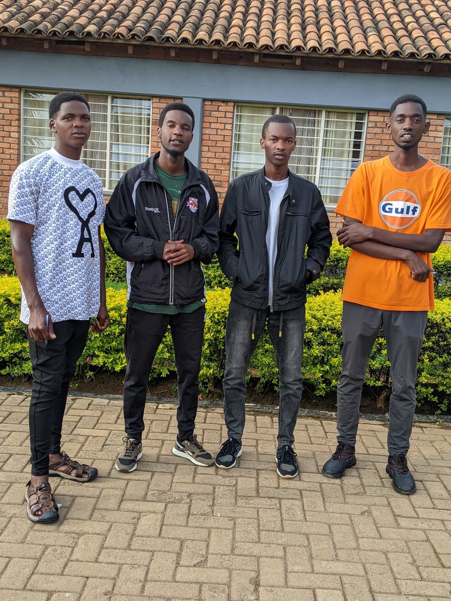 aimemugisha11's tweet photo. Abanya Rwanda 👏 from IPRC TUMBA👍🧑‍🌾 https://t.co/FuIohwlzoD