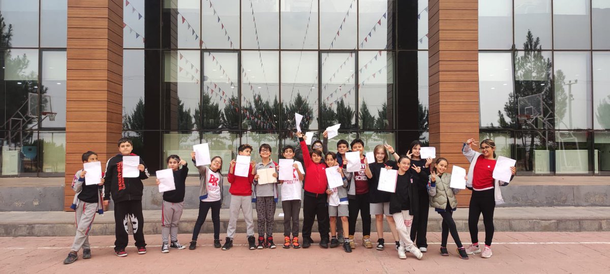 BKDiyarbakir's tweet photo. According to the Muddy Hands Report, 2018, 97% of teachers worldwide believe that outdoor activities in a schoolday is artificial for children to reach their real potential. 

Happy #outdoorclassroomday

❤️💙
#bahçeşehirkoleji  #bkdiyarbakır https://t.co/aUUxj56TU3