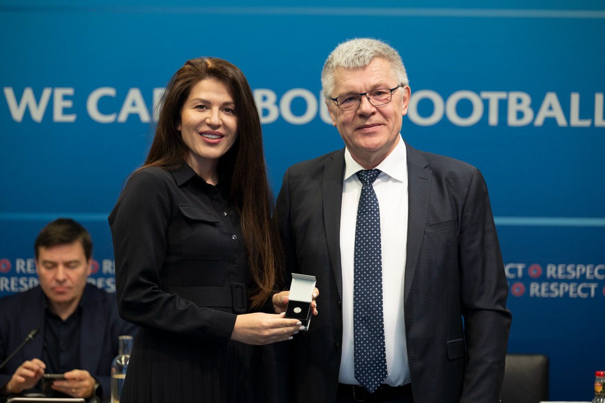 Mila Hristova tweet media