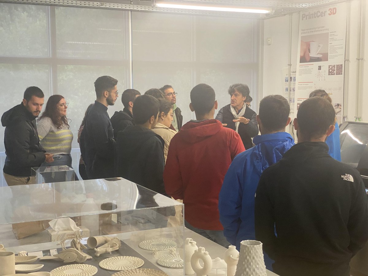 Very glad to receive Master students of the course unit of  Materials for Additive Manufacturing (AM) from <a href="/UnivAveiro/">Universidade Aveiro</a> to  provide them a roadmap overview across the different AM technologies that are part of ESAN facilities.