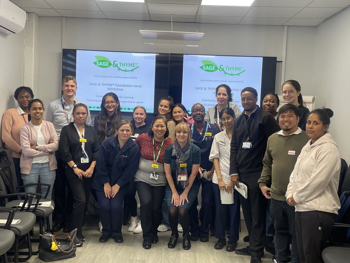 Fabulous session facilitating #SageAndThyme communication skills course today with Jane & Jo. Excellent group engagement so thank you all very much for participating! ⁦@ShanthiniAvorg⁩ ⁦@neilbourke1988⁩ @critical_wx⁩⁦@NHSBartsHealth⁩ ⁦@surgerywxh⁩