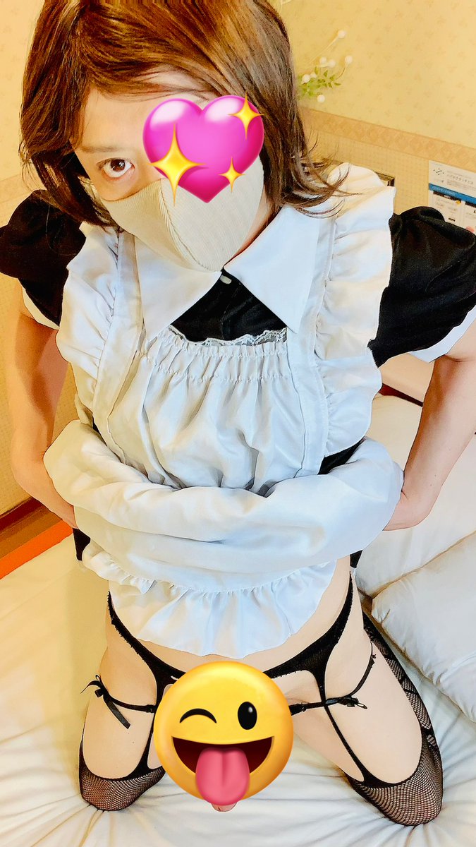 カメラを意識すると
目つきが三白眼になってしまう😅
ところで
女装するようになって
勃たなくなってしまいました
この日はED薬を服用したので
ビンビンでした。