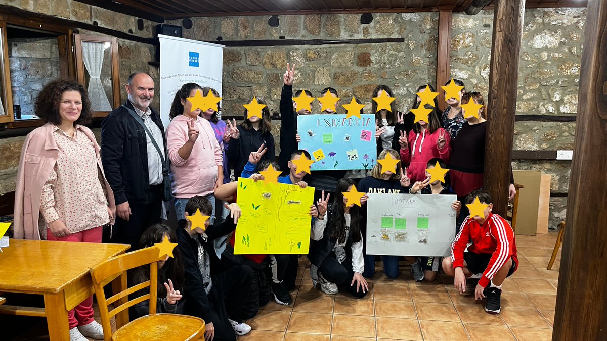 Future Library tweet media