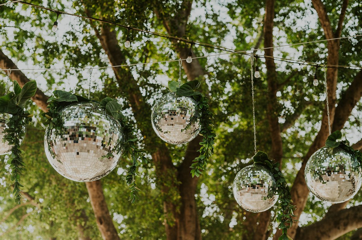 Nothing like a beach disco -- Just wait until these beauties are sparkling in the sunset! 🪩
•
•
•
Captured by: @maggiegracephoto

#costaricaweddingplanner #costaricaweddings #CostaRica #DestinationWedding #DestinationWeddingCostaRica #DestinationWeddingPlanne...