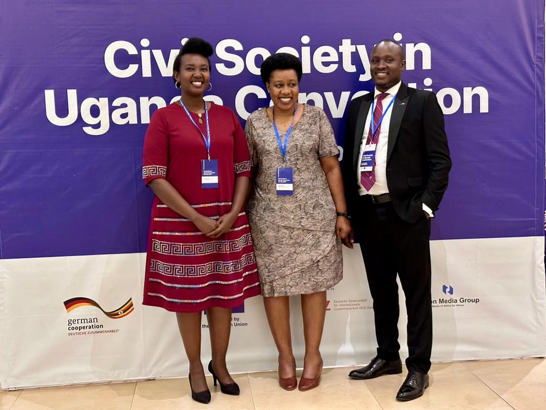 ccgea1's tweet image. #CSOConvention2023 catch-up
🤗(L-R)
✨️@PheonaWall  ~ @FidelisLeaders 

✨️ @SarahBireete ~ @ccgea1 

✨️ @Wabwire1 ~ @FarajaAfricaFdn