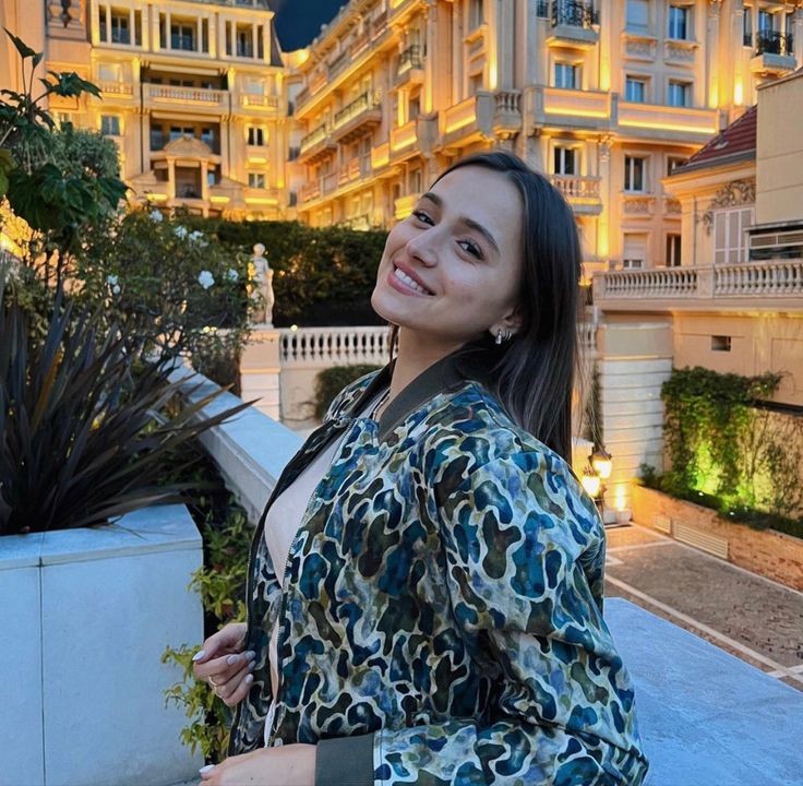 goodfeIIaz's tweet image. ㅤ

ㅤㅤㅤ   𝘊𝘩𝘦𝘳𝘪𝘴𝘩 𝘺𝘰𝘶𝘳 𝘺𝘦𝘴𝘵𝘦𝘳𝘥𝘢𝘺𝘴, 
                 𝘥𝘳𝘦𝘢𝘮 𝘺𝘰𝘶𝘳 𝘵𝘰𝘮𝘰𝘳𝘳𝘰𝘸𝘴, 
                   𝘢𝘯𝘥 𝘭𝘪𝘷𝘦 𝘺𝘰𝘶𝘳 𝘵𝘰𝘥𝘢𝘺𝘴.ㅤ

ㅤ