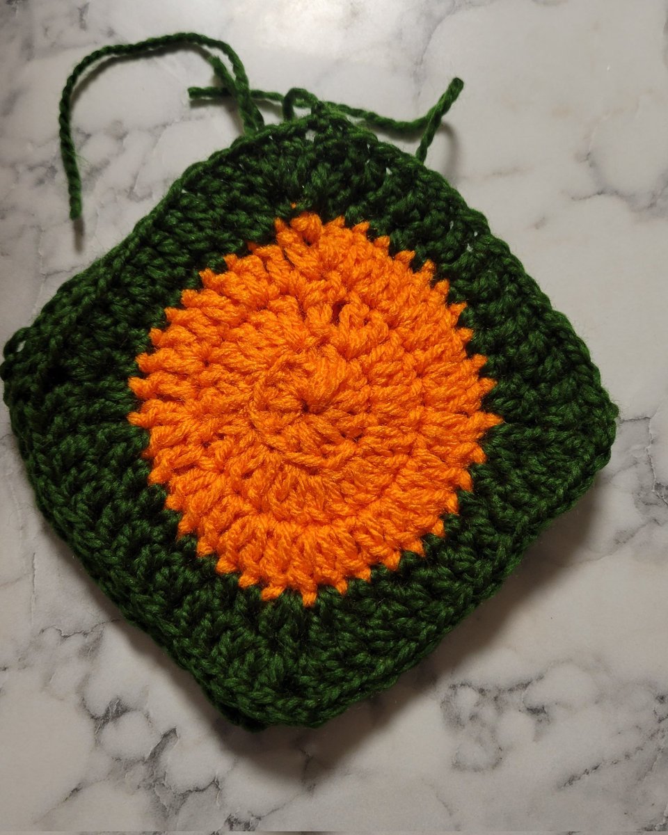 wolfmilkACNH's tweet photo. I've put gaming to the side and picked up a new hobby

#yarn #crochet https://t.co/THeGSb9AXz
