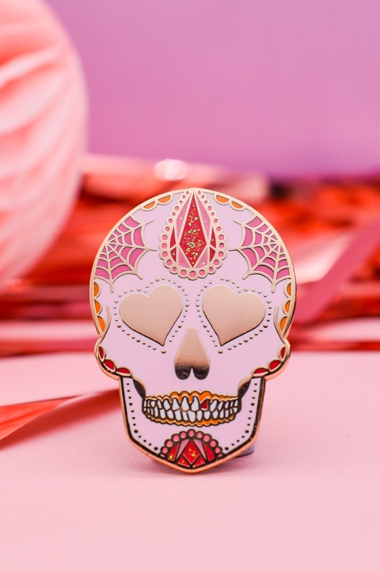 🌸💀 Day of the Dead giveaway No.2 

To celebrate theDay of the Dead we are giving away…

💀🌸 Dead Cute Sugar Skull NFT  
💀🌸 and enamel pin 

To enter 👇
Like 💀 Share 💀 Re-post 
Tag 3 friends 
Follow me <a href="/Vickilicious10/">Vickilicious | Cute & Creepy Gang</a> and <a href="/CuteCreepyGang/">The Cute & Creepy Gang</a> 

🌸 Will draw winner in 24hrs