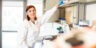 Dr Irena Dapić granted the degree  of habilitated doctor for achievements in research on “Development of tools based on mass spectrometry for proteomic analysis  of biological materials”.
Congratulations to the newly habilitated doctor!
iccvs.ug.edu.pl/news/dr-irena-…