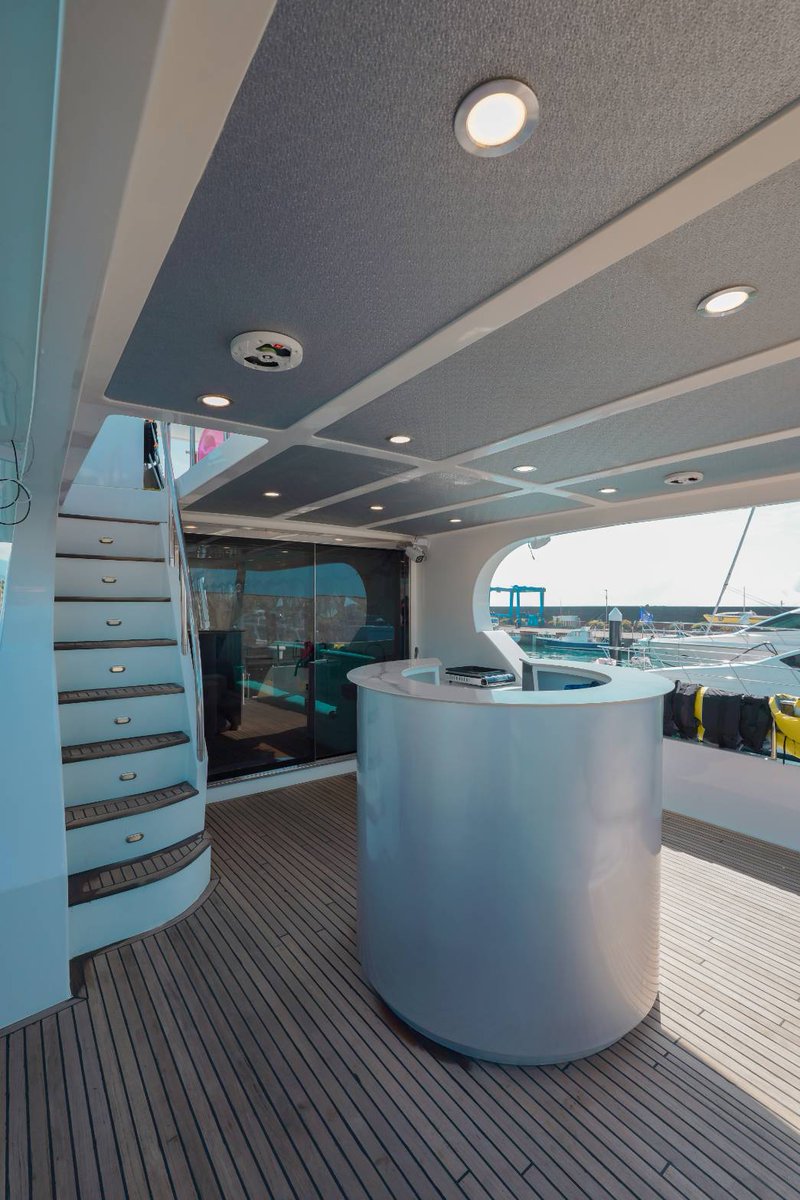 Welcome to our yacht club.
Chào mừng đến với câu lạc bộ du thuyền của chúng tôi. https://t.co/HSl484365q