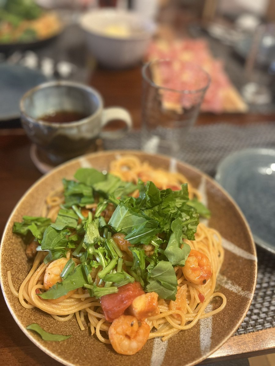 apbank20230717's tweet photo. グルメアカウントみたいになってきた笑 美味しいご飯行くのが大好き。外食はたまにの贅沢に。基本はおうちで自炊!今日はお友達のおうちでパスタをご馳走になって、素敵なお洋服の試着☺️ここの服ばかり着てます。お写真は展示会の時の。#millanni https://t.co/13gRJLvIzs