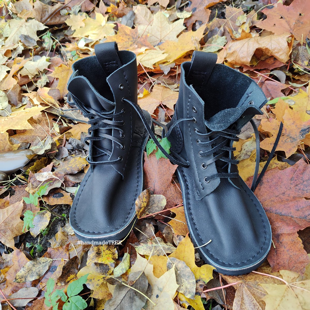 TrekLeather's tweet image. crafTMore #TREKstore
craftmore.net/produkt/trek-b…

#handmadeTREK etsy store
trekleather.etsy.com/listing/230938…

Classic black leather TREK shoes...
#Basic7 model. Sizes from 35 to 46
Visit our #craftMore boutique or #etsystore #trekleather