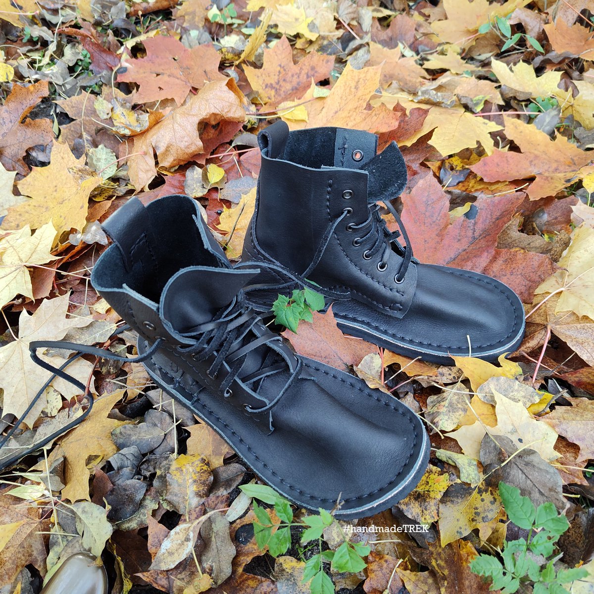 TrekLeather's tweet image. crafTMore #TREKstore
craftmore.net/produkt/trek-b…

#handmadeTREK etsy store
trekleather.etsy.com/listing/230938…

Classic black leather TREK shoes...
#Basic7 model. Sizes from 35 to 46
Visit our #craftMore boutique or #etsystore #trekleather