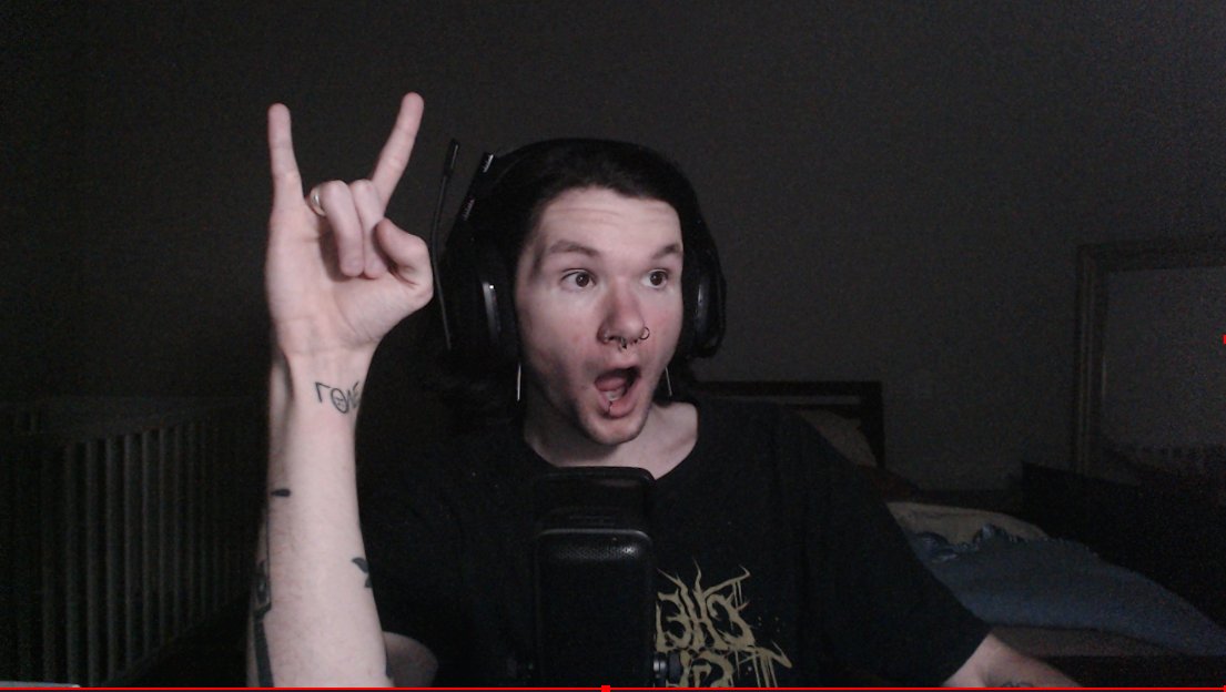 BobRox20's tweet photo. wE OuT hERe StreaMIng 
https://t.co/yBH4PY53r4 https://t.co/mWuAg9fREh