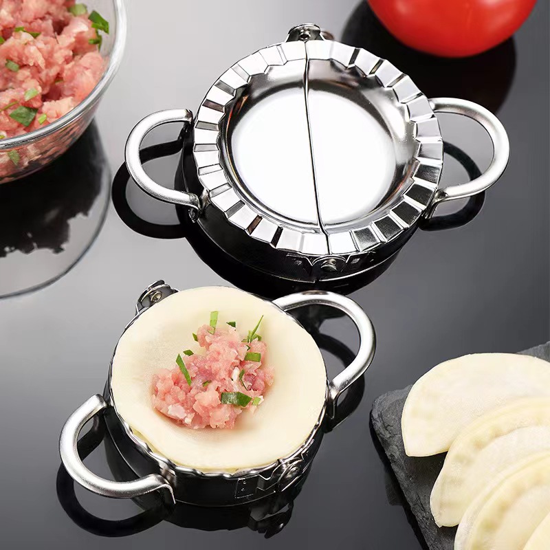 supplies24037's tweet photo. Cute shape, easy to operate.
Let's use this dumpling maker to make delicious dumplings together！！
#homegadgets #cookware #cooking #dumplings #cookingtools #kitchen #kitchentools #dumplingmaker #delicious #OEM #ODM #kitchenutensils #kitchenware #home #kitchenappliances https://t.co/GmAbl6qXNv