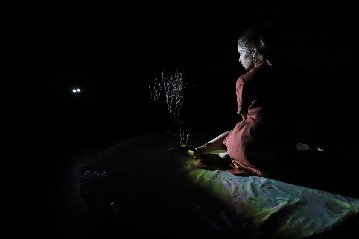 #Agenda_amás · EL ÁRBOL DEL TENERÉ, de La Negra ➡️ HOY (20h) en el Festival Pendientes de un hilo / <a href="/TeatroPradillo/">Teatro Pradillo</a> (Madrid).

<a href="/festivaltiteres/">Festival Pendientes de un Hilo</a>