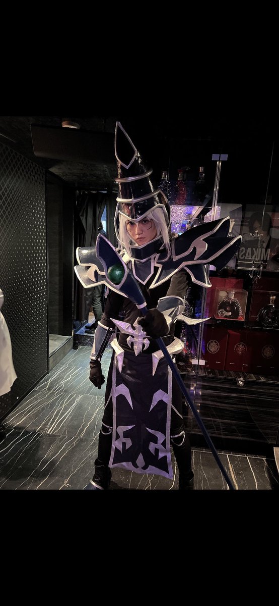 y_u_sei's tweet photo. 今年のコスプレ！！
ハロウィン完全に終わってるのに
これで歌舞伎を歩いてた自分を褒めたい https://t.co/WfB9CGHdjw