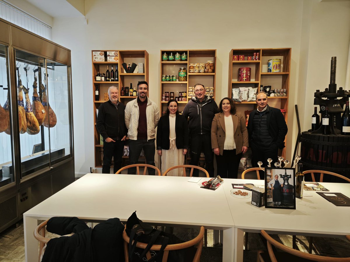 Pilar Castiñeira, responsable del mercado internacional en Hacienda Guzmán, ha estado presente en una misión comercial del 24 al 27 de octubre en Copenhague y Estocolmo, de la mano de <a href="/trade_andalucia/">Andalucía TRADE</a>. El objetivo: consolidar la presencia de Hacienda Guzmán en estos países.